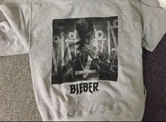 One-of-the-counterfeit-hoodies-sold-at-the-Justin-Bieber-concert