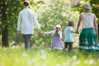Family-walking-in-country