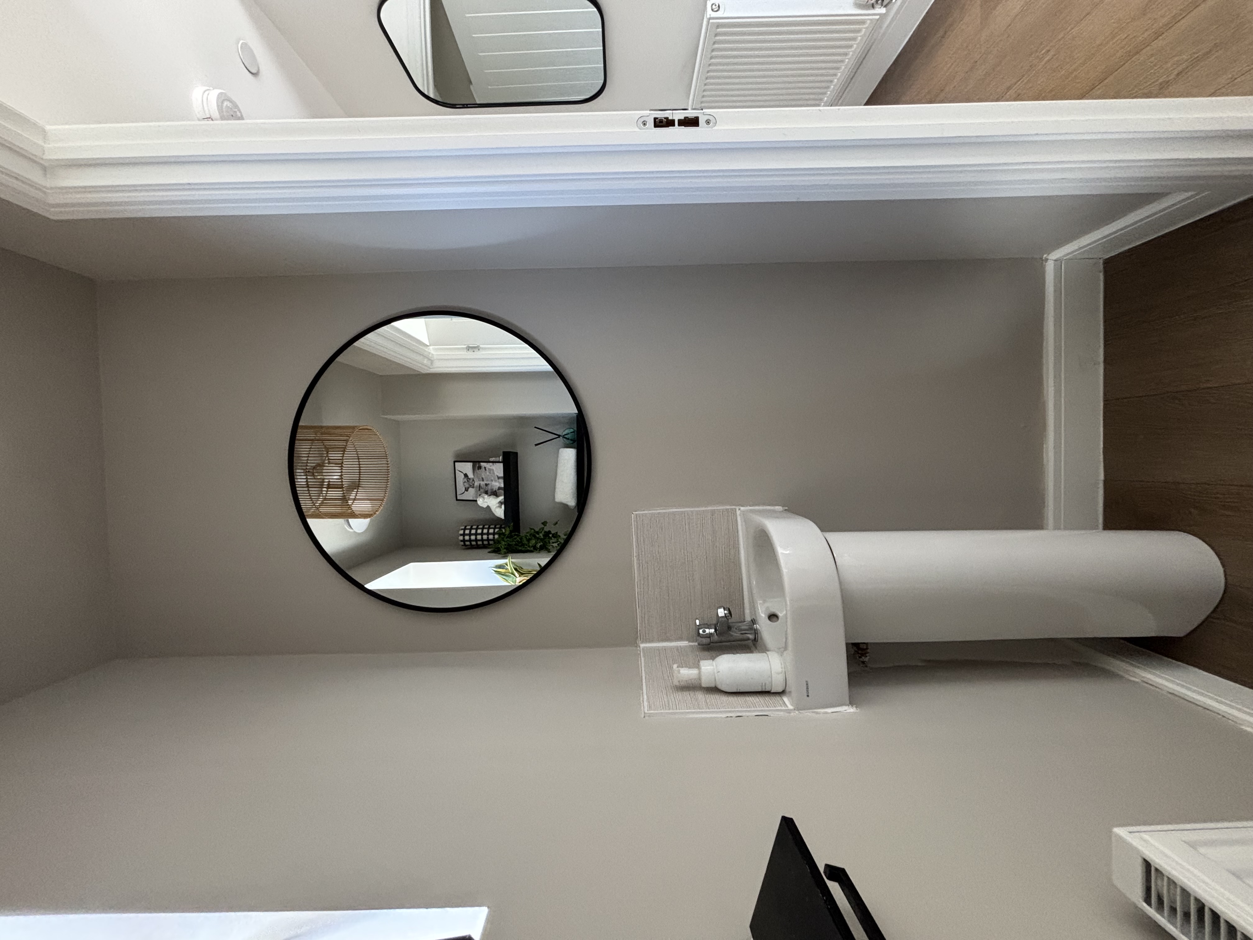 12 Fitzhamon Close Downstairs WC 2