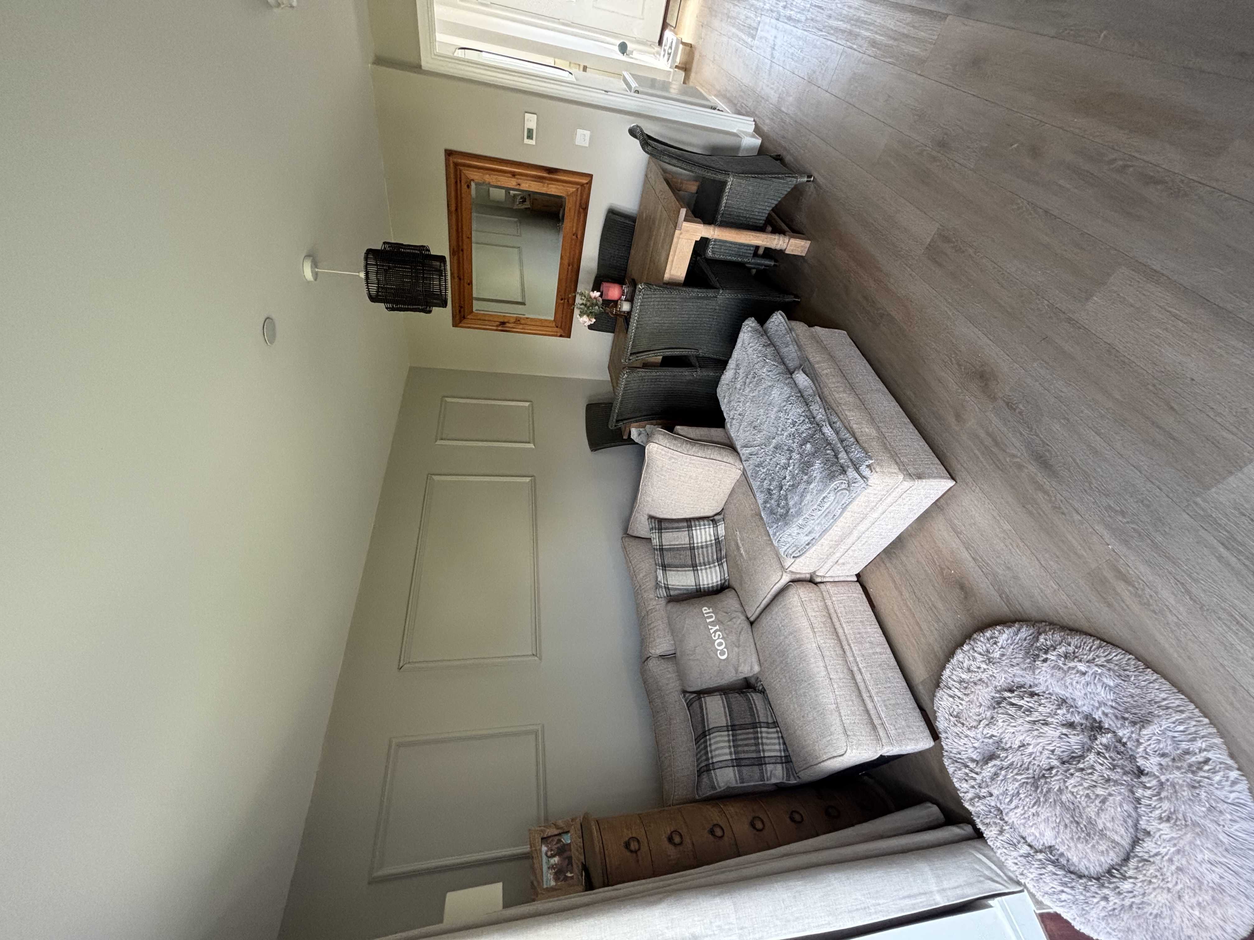 12 Fitzhamon Close Living Room-Dining Area