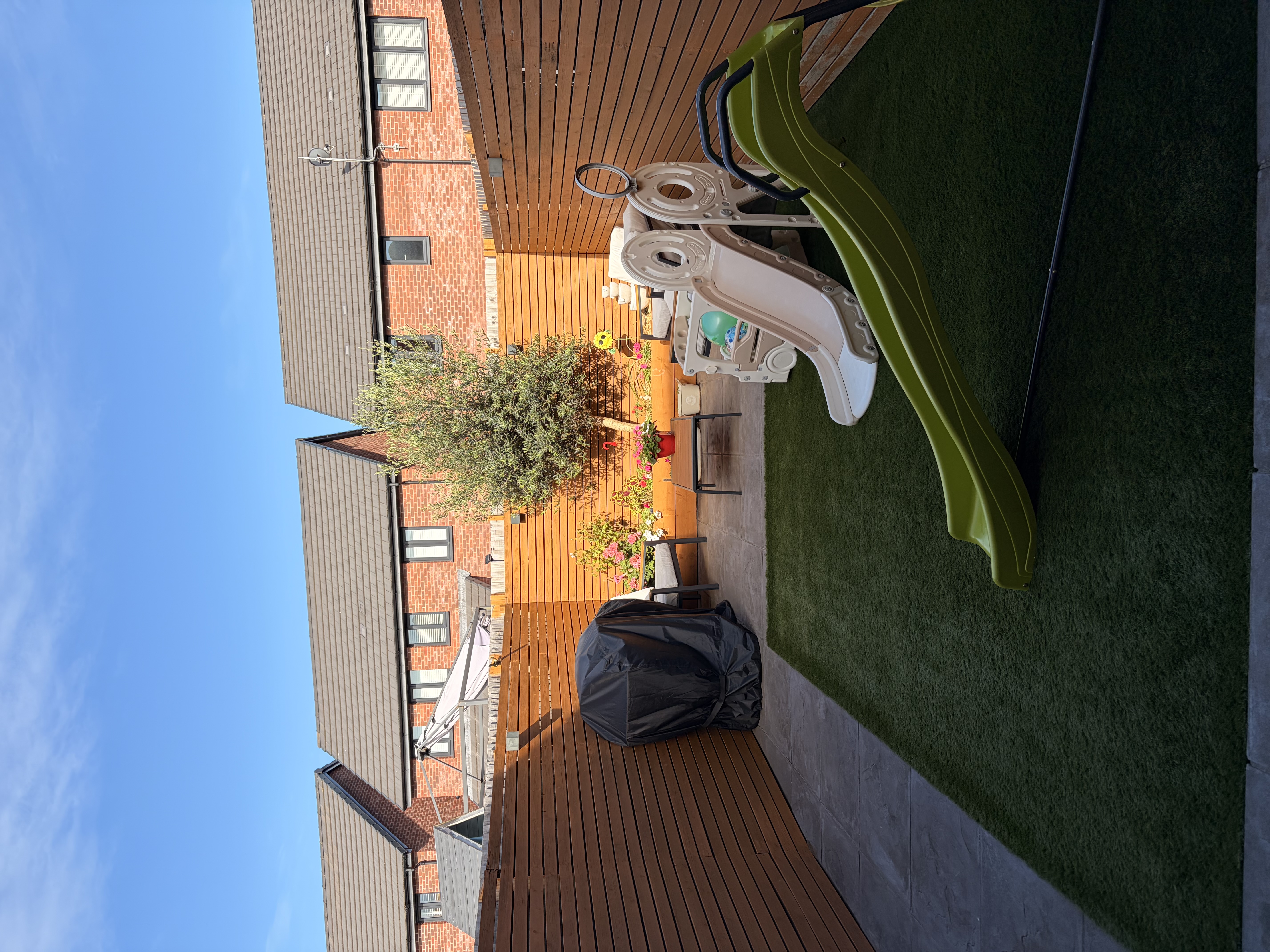Rear Garden 1 9 Rhodfa Seabright