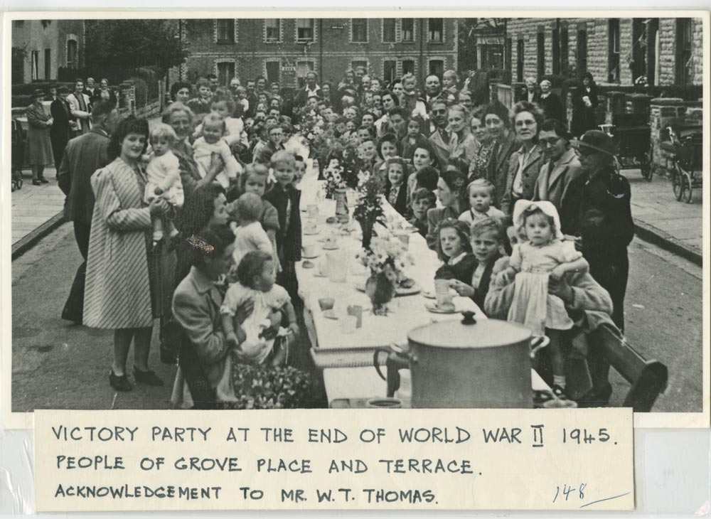 VE Day Party Grove Place Penarth 1945 image VOG Libraries