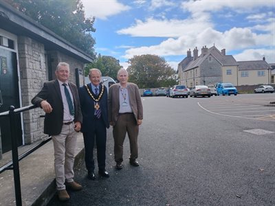 llantwit major toilets
