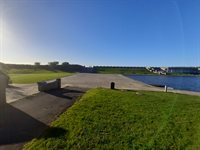 Knap Lakeside