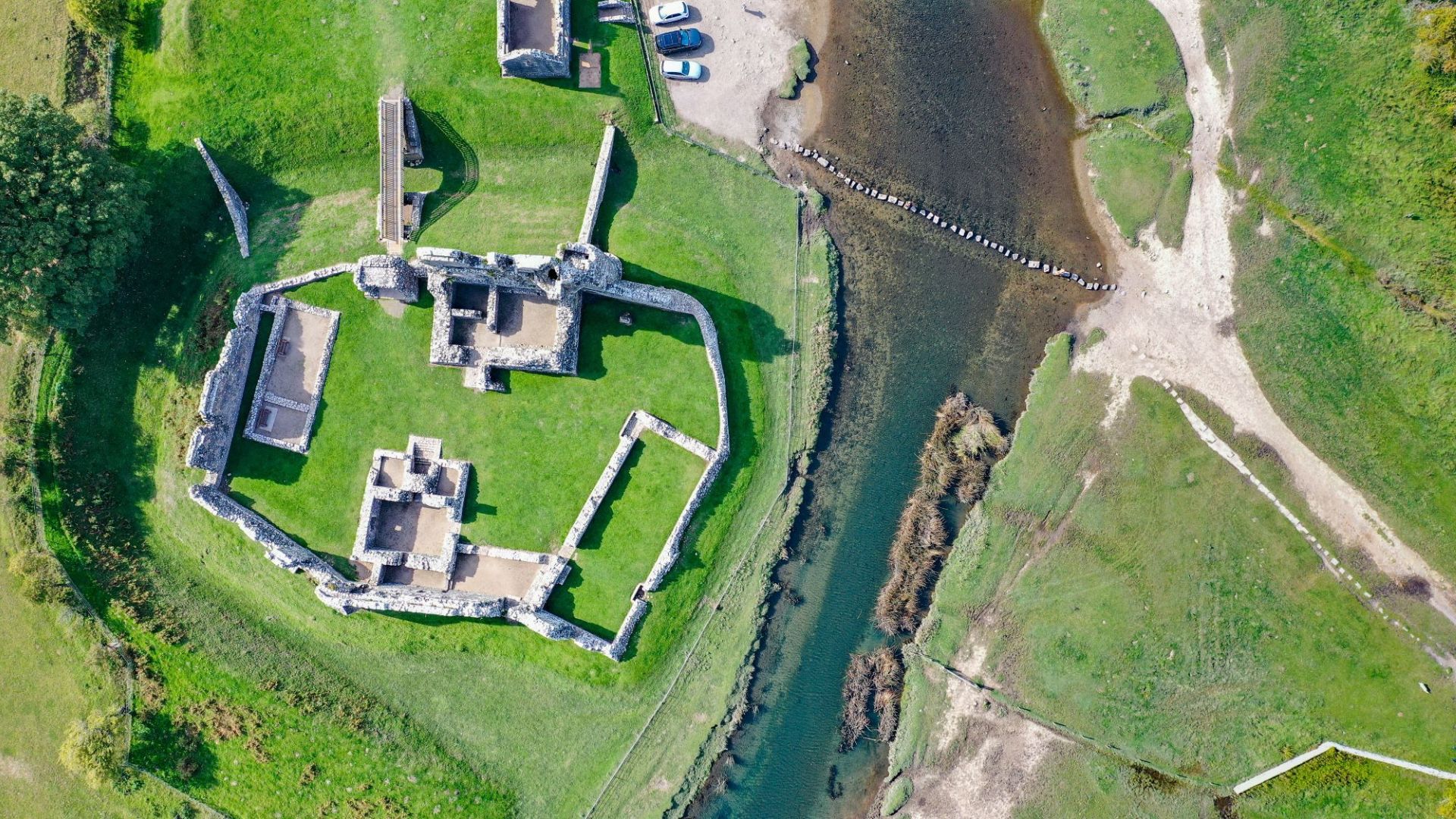 Great glamorgan ariel view of Ogmore Castle