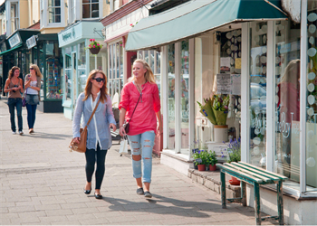 Cowbridge high street - people walking 2