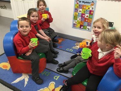 Nursery and reception children at Ysgol Gymraeg Dewi Sant
