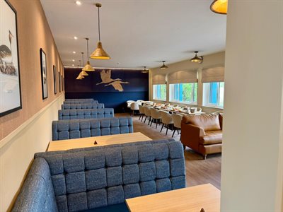 New Big Fresh Cafe Seating